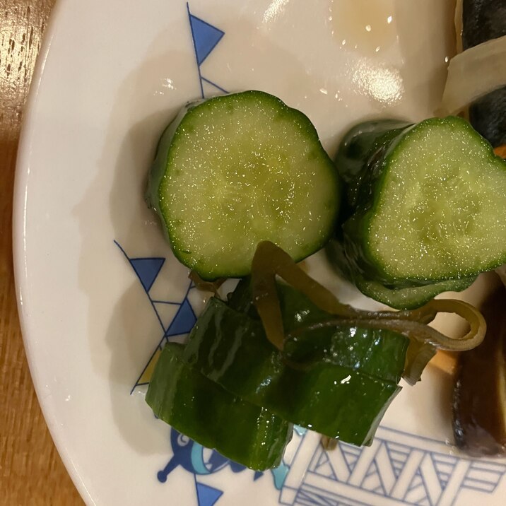 きゅうりのわさび昆布漬け